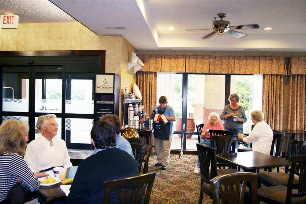 Mainstay Suites Bourbonnais - Kankakee Restaurant photo