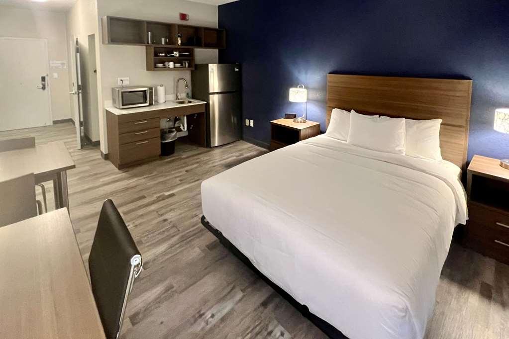 Mainstay Suites Bourbonnais - Kankakee Room photo