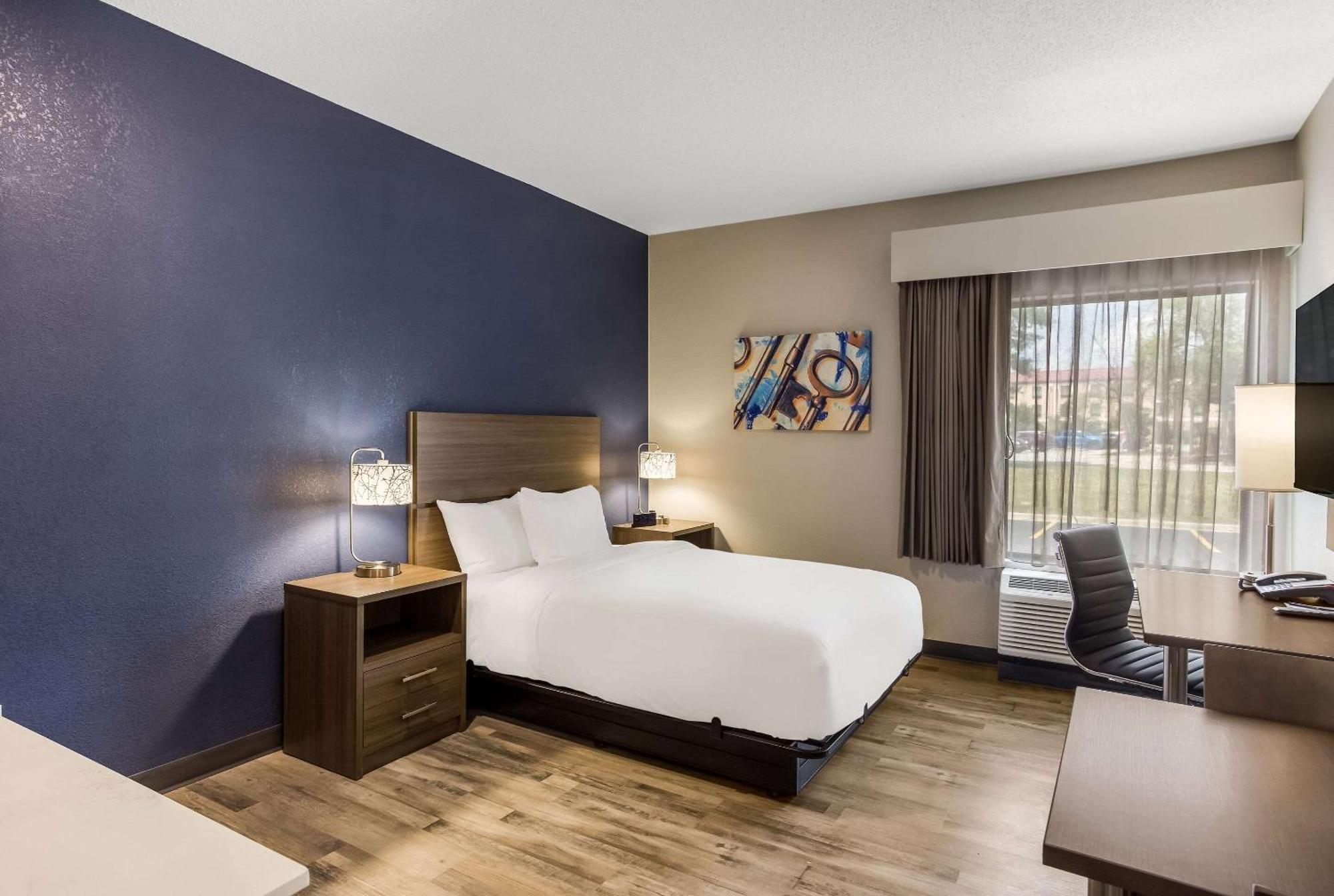 Mainstay Suites Bourbonnais - Kankakee Exterior photo